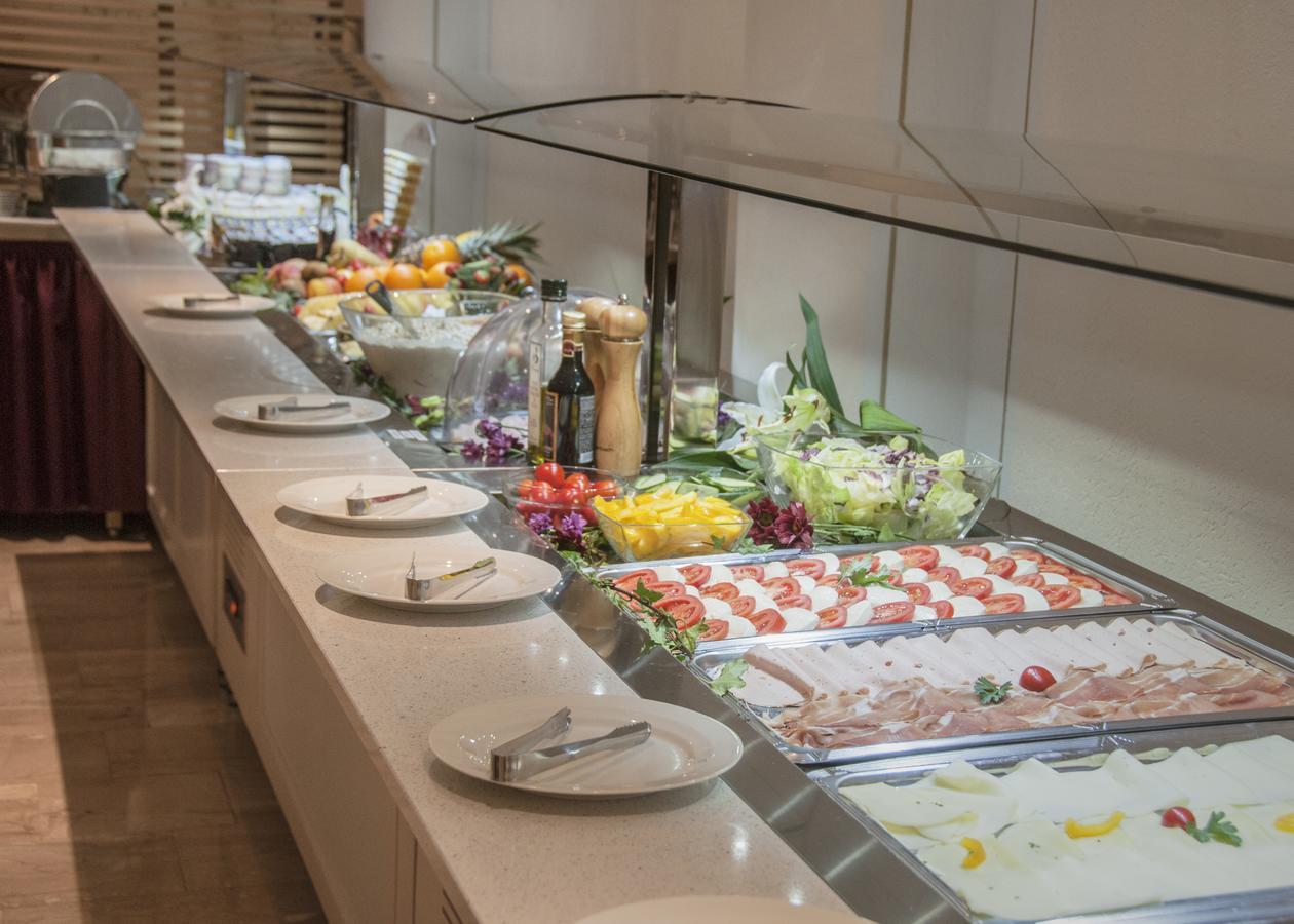 Grand Hotel Palladium Monaco di Baviera Esterno foto